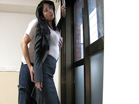 痴感妻達の告白2～痴漢で感じる人妻・香代～　サンプル画像09